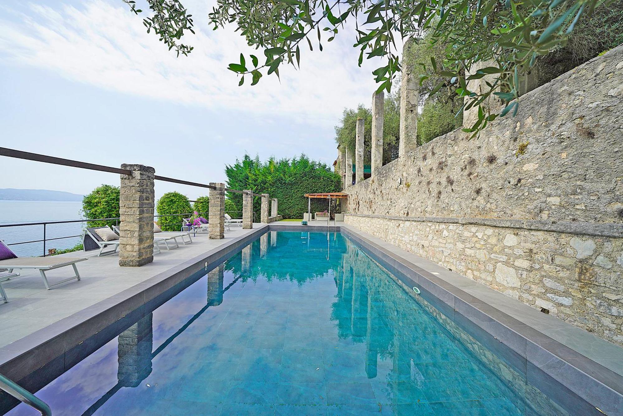 Villa Rachele: Stunning Luxury Villa In Centre Gargnano With Private Pool And Breathtaking Views Exterior photo
