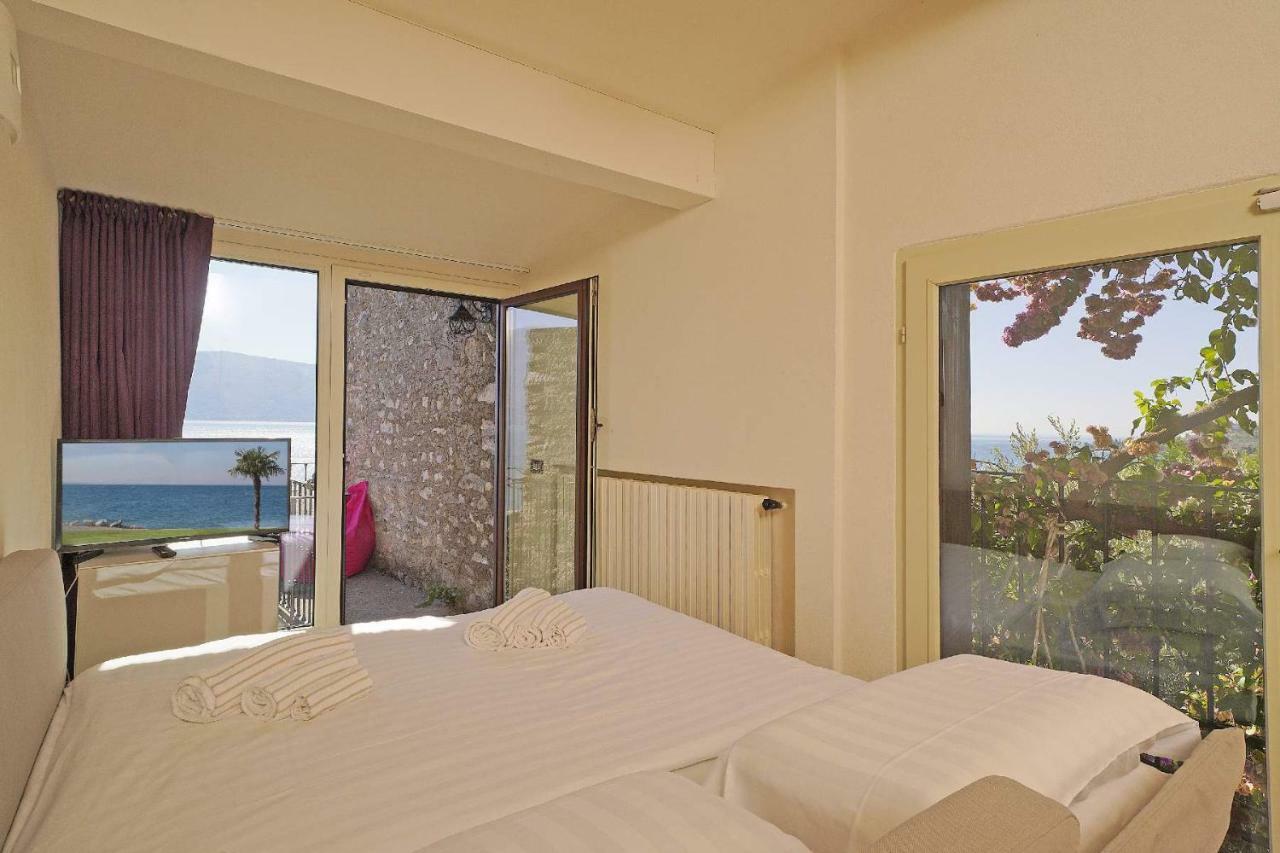 Villa Rachele: Stunning Luxury Villa In Centre Gargnano With Private Pool And Breathtaking Views Exterior photo